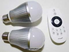 2 pcs 2.4G 9W Color Temperature Adjustable LED Bulb with RF Remote, Smartphone or Tablet WiFi Compatible